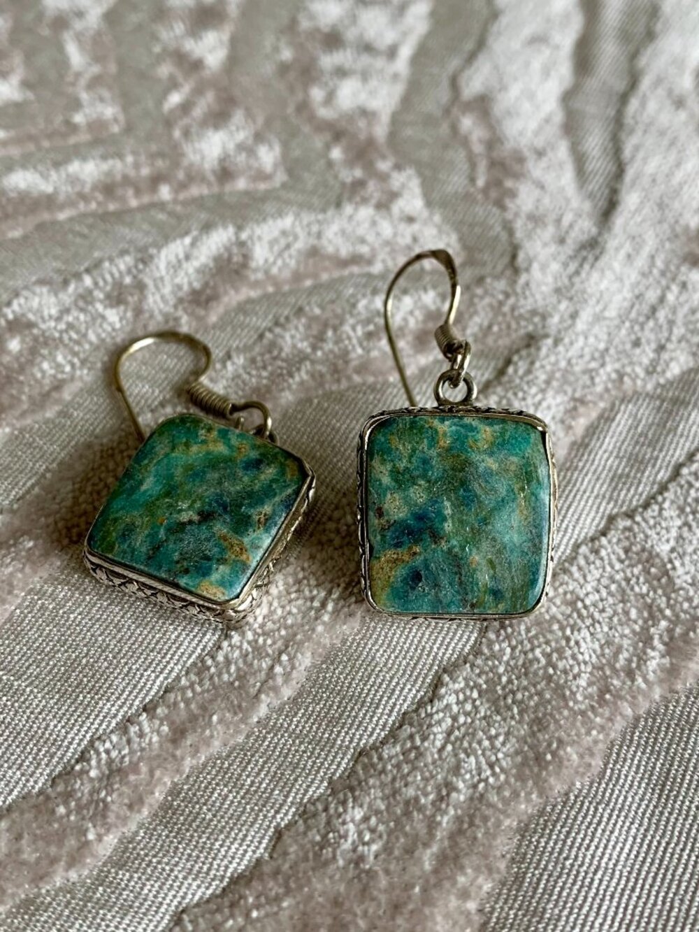 Vintage Natural Blue-Green Chrysocolla Cabochon Drop Earrings